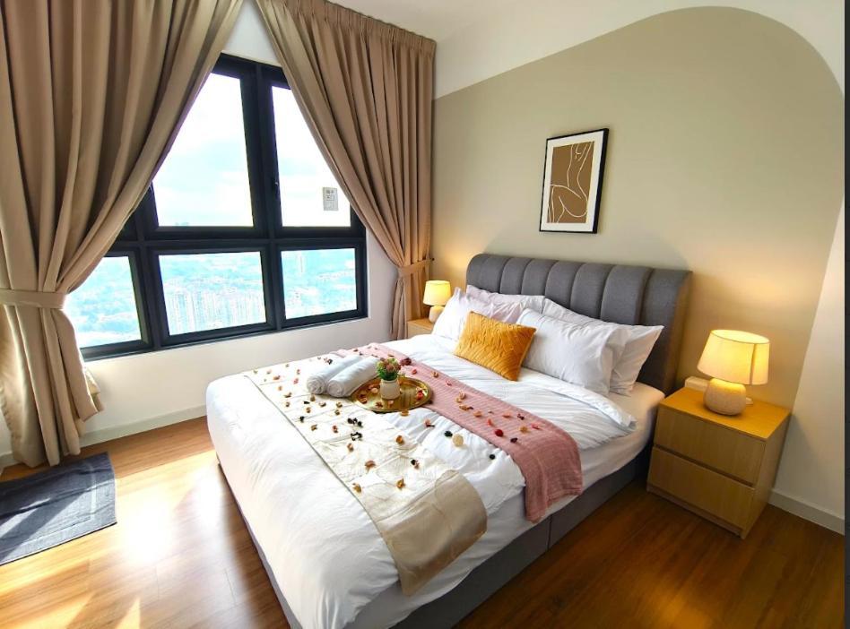 Pangsapuri M-vertica Sunway Velocity Cheras By Luvit *