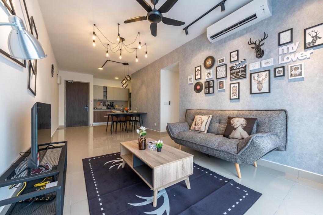 Pangsapuri M-vertica Sunway Velocity Cheras By Luvit Kuala Lumpur