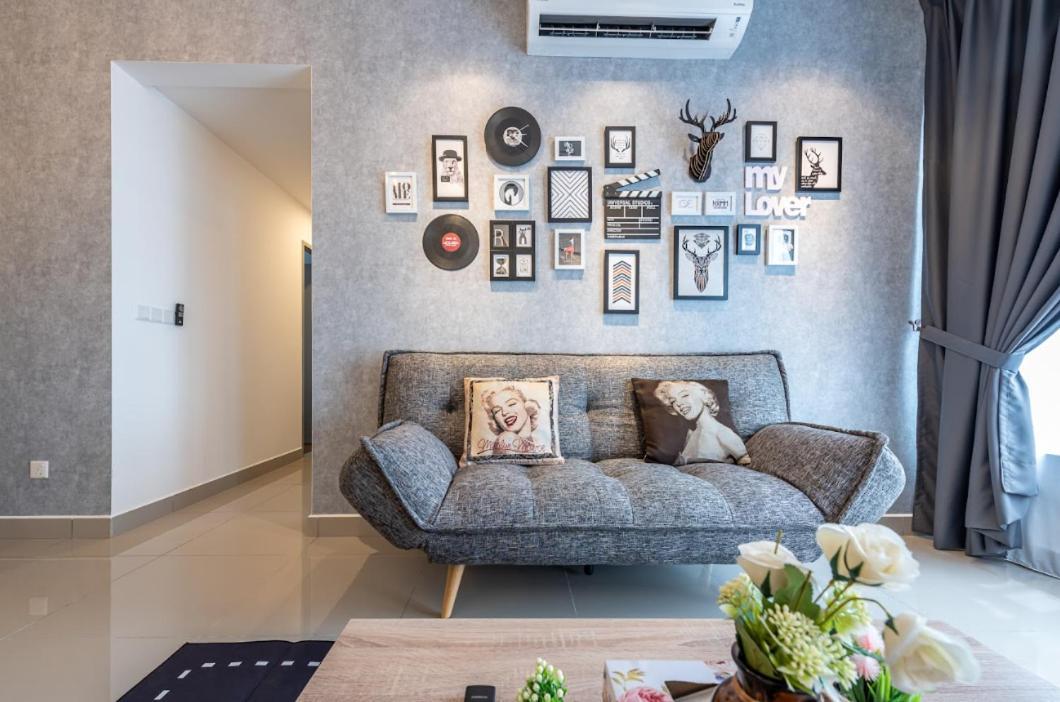 M-vertica Sunway Velocity Cheras By Luvit Kuala Lumpur